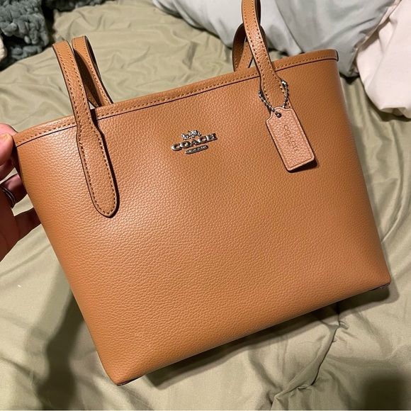 Coach Small City Tote - Picture 4 of 14